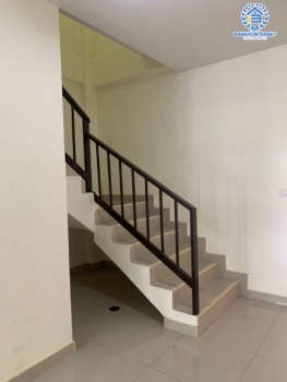 *****อาคารพาณิชย์ 4 ชั้น ซอยไทยร่มเกล้า กาญจนาฯ เนื้อที่กว้าง 30.40 ตร.ว. ฟังก์ชัน 6 ห้องนอน 3 ห้องน้ำ สภาพสวยออกแบบทันสมัย พร้อมเข้าอยู่ หรือทำเป็น Home Office ได้ ตั้งบนทำเลแห่งการเดินทาง เชื่อมต่อถนนกาญจนาภิเษก ถนนนครอินทร์ ถนนราชพฤกษ์ ใกล้ทางด่วน "ศรีรัช" จองเลย!